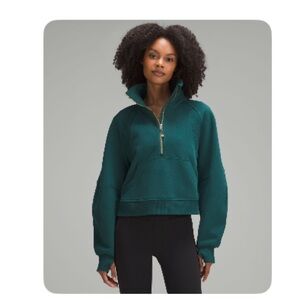 Scuba Oversized Funnel Neck
Half Zip